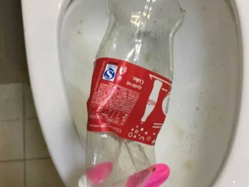 坪山附近专业疏通马桶,疏通下水道,玻璃化粪池