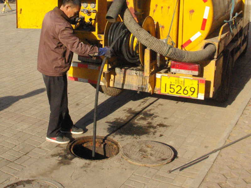 深圳坪山化粪池清理、管道疏通